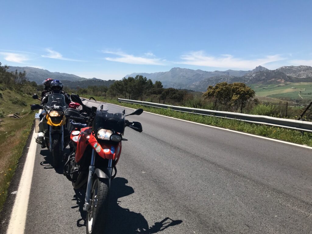 get-routed-motorcycle-shipping-spain-img1